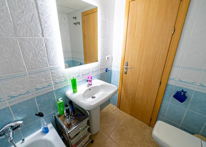 Piso De 2 En El Poblet شقة إل كامبيلو