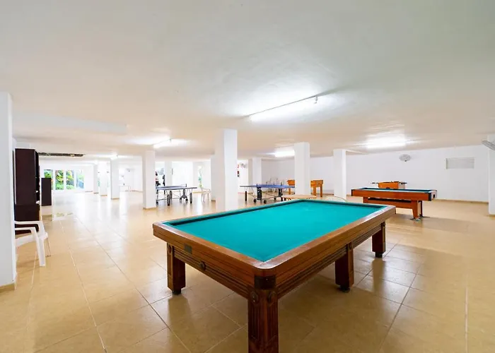 شقة Piso De 2 En El Poblet