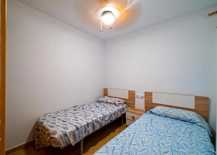 Apartamento Piso De 2 En El Poblet *